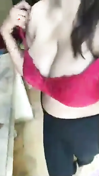 Sexy Big-Boobed Indian Milf Wife Teasing Curves