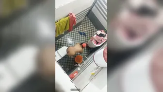 Bhabhi Caught Nude Bathing Viral Hidden Cam In Gaon