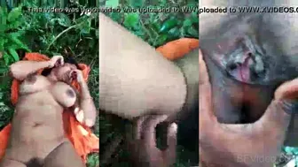 Dehati Slut Outdoor Nude Flashing Chut In Village Lane