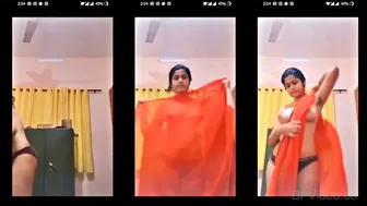 Village Babe Round Muli Nude Jiggling On Viral Cam Show