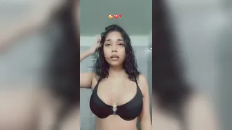Mumbai Insta Babe Soaping Boobs In Viral Nude Bath Clip