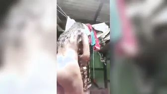 Village Randi Bathing Naked Under Handpump Viral Mms