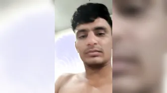 Indian Babe's Nude Pics Videos Leaked From Locked Phone In Slum