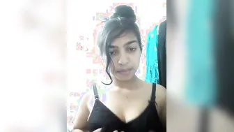 Desi Bhabhi Stripping Naked In Saree Before Viral Bath