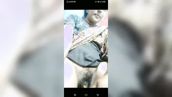 Mallu Bushy Chut Fingering Deep With Pencil In Kerala Banana Leaf Bed