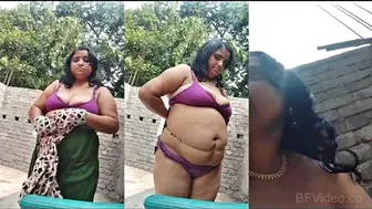 Village Bbw Bhabhi Stripping For Outdoor Gaand Fuck Fun