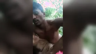 Desi Village Lovers Caught Fucking Mms In Mango Grove