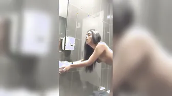 Super Sexy Teen Grinding Lover's Lund Hard In Steamy Indian Bathroom