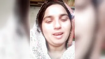 Pathan Bhabhi Flashing Huge Boobs To Secret Lover In Dupatta