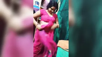 Sweet Bihari Wifey Flashing Wet Naked Chut On Cam In Saree Petticoat
