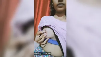 Viral Mallu Hottie Exposing Naked Boobs And Juicy Pussy