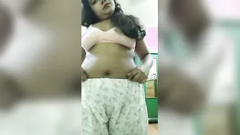 Xreels Viral Naked Bengali Babe Fingering Wet Pussy