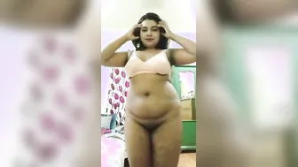 Xreels Viral Naked Bengali Babe Fingering Wet Pussy