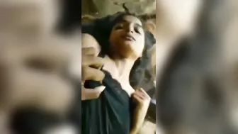 Cute Desi Babe Nude Outdoor Fuck With Lover In Fields