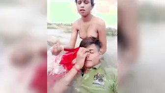 Dehati Couple Nude Bathing Outdoors Caught On Phone Cam