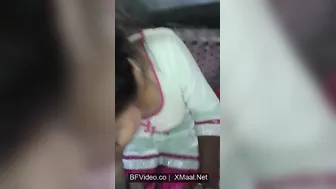 Desi Gf Gulping Lover's Lund At Farmhouse After Chai