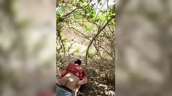 Desi Lovers Outdoor Raw Fucking Mms In Mango Orchard