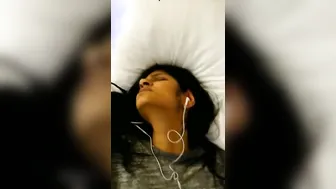 Indian Gf's Juicy Pussy Fingered Hard By Lover Closeup