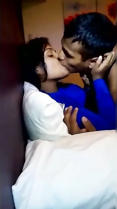 Horny Young Desi Couple's Steamy Mms Sex In Hut