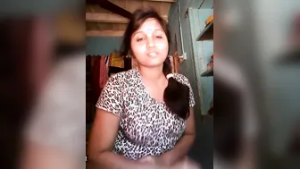 Indian Gf Flashing Massive Boobs To Bf In Nighty