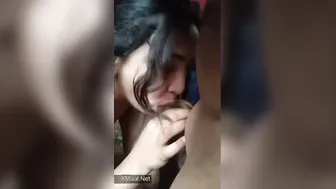 Hot Paki Wifey Sucking Boyfriend's Lund Nude In Bedroom