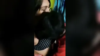 Indian Lovers Sex After Bf Sucking Juicy Boobs In Park