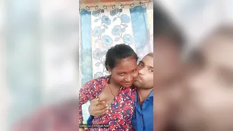Bihari Tribal Babe Kissing Lover Passionately On Hidden Cam