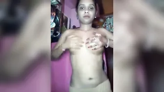 Gf Teasing Lover With Boobs Flash Selfie In Nightie