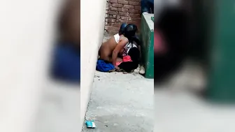 Desi Wifey Caught Banging Lover In Sari Kitchen Red-Handed