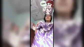 Desi Babe Slowly Stripping Saree Nude On Steamy Video Call