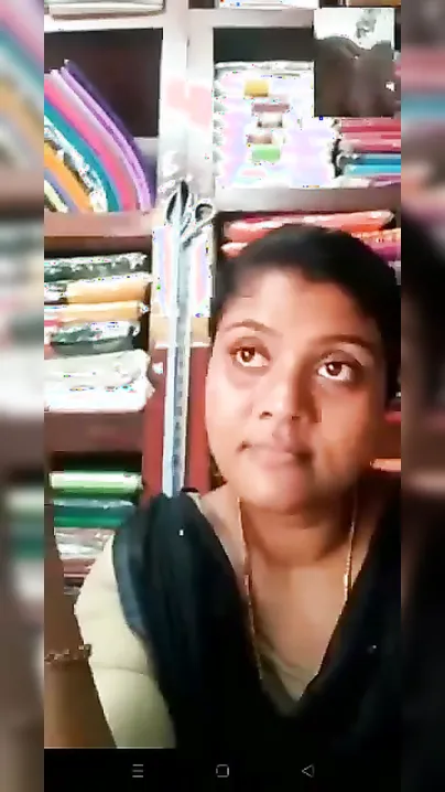 Mallu Chechi Teasing Big Boobs On Naughty Video Chat