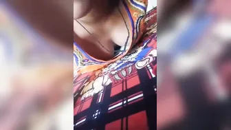 Punjabi Girl First Time Baring Boobs In Viral Nude Scandal