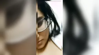 Slutty Indian Gf Fingering Live On Whatsapp Sex Call