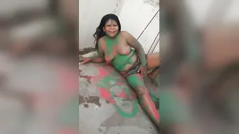 Randi Bhabhi Splashing Wet In Holi Colors Fucking Wild