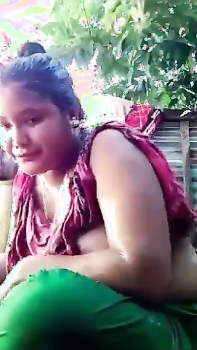 Married Bhabhi Topless Bathing With Huge Tits Dripping Water