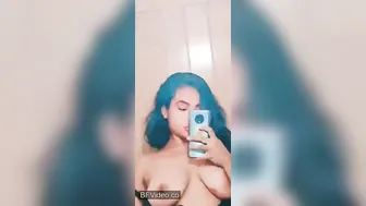 Bangladeshi Bhabhi Topless Selfie Gone Viral With Huge Jugs