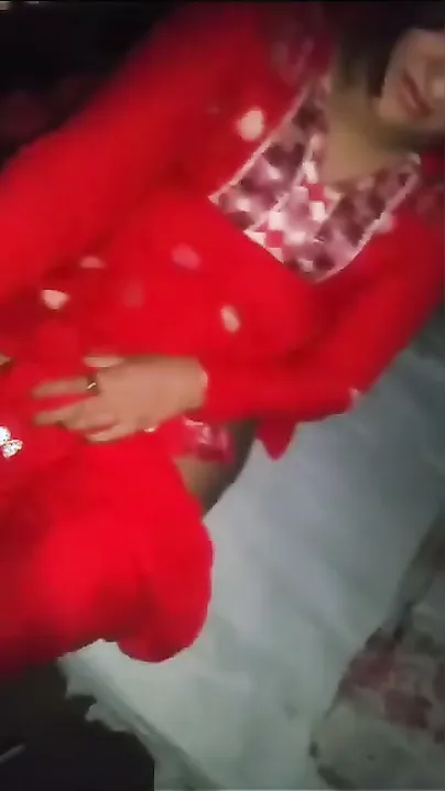 Desi Randi Stripping Naked Flashing Big Boobs Before Fuck