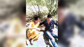 Desi Lovers Fucking Wildly Outdoors Caught By Villagers