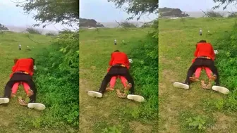 Desi Lovers Banging Chut Missionary Caught In Roadside Field