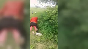 Desi Lovers Banging Chut Missionary Caught In Roadside Field