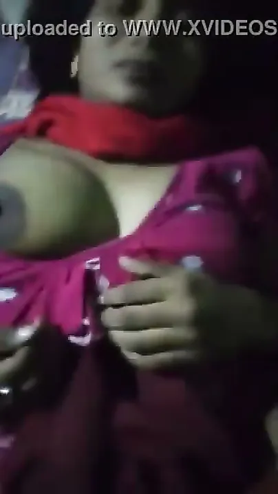 Leaked Mature Aunty's Steamy Fuck Sesh In Desi Bedroom