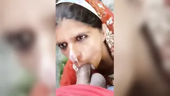 Dehati Aunty Gulping Thick Cumshot In Cow Shed Mms Scandal
