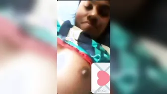 Horny Bhabhi Flashing Juicy Boobs To Lover In Village Haveli