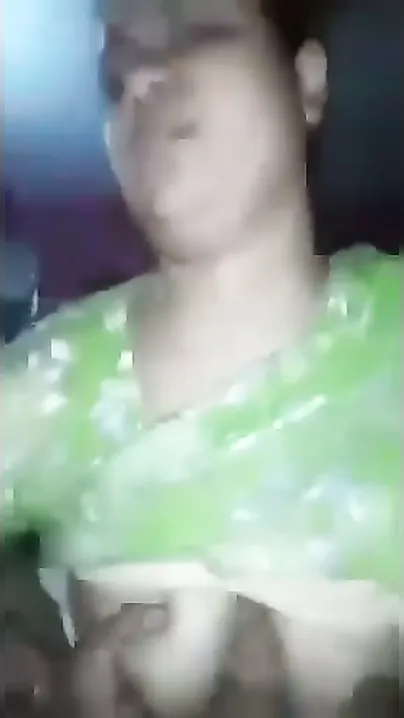 Busty Wife Sucking Cock And Titfucking In Viral Home Sex