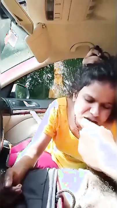 Marathi Randi Blowing Driver Inside Humid Car On Mumbai Road