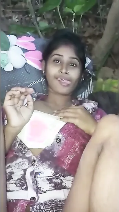 Bangla Village Wife Riding Cock Hard In Risky Outdoor Mms Clip
