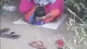 Tamil Couple Banging Wildly In Jungle Caught On Hidden Desi Mms