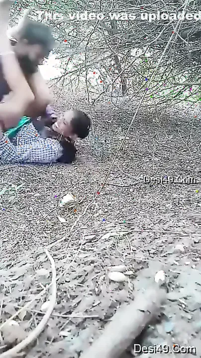 Desi Village Randi Bhabhi Bouncing On Lover Outdoors