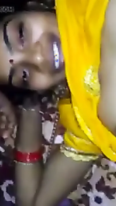 Chameli Bhabhi Screaming As Devar Pounds Her Wet Chut
