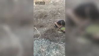 Village Randi Spreading Legs For Outdoor Pounding In Fields